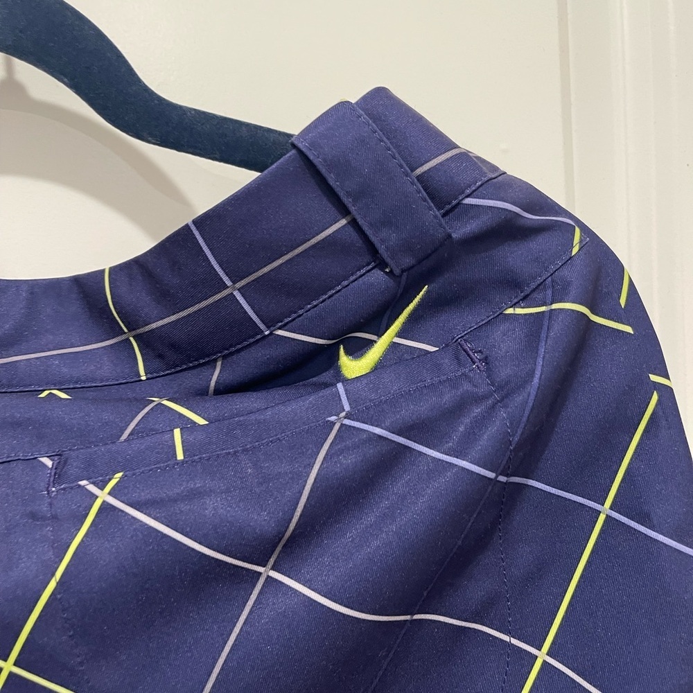 Nike golf Navy and Lime Checkered Men's Athletic Shorts - Picture 7 of 7